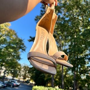 Nude Patent Open Toe Strappy Barely There Stiletto Heels size 9 women’s